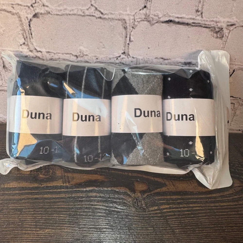 Duna Dress Socks Men Size 10-13 Black Grey NEW 4 Pack Argyle Striped Cotton Mix